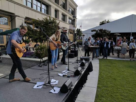 19510291_10155544500099602_1047605722514018740_n