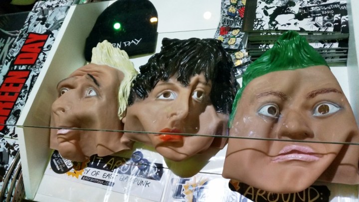 Green Day Pop Up Shop 11