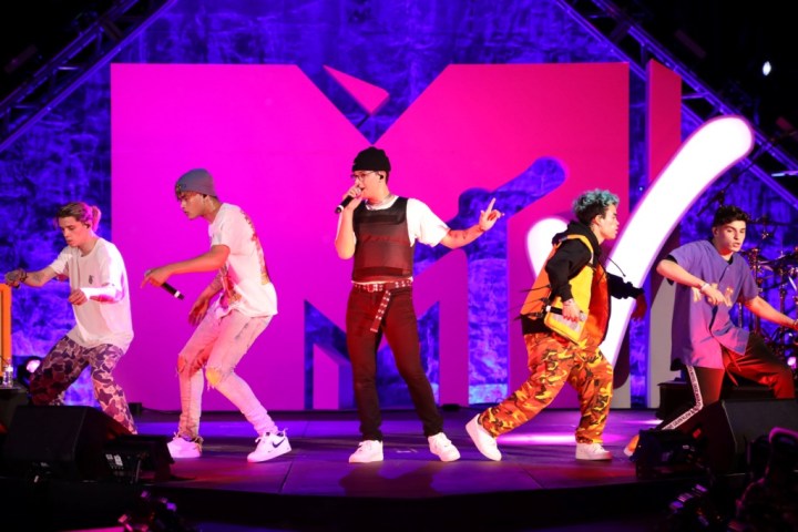 PRETTMUCH Performance