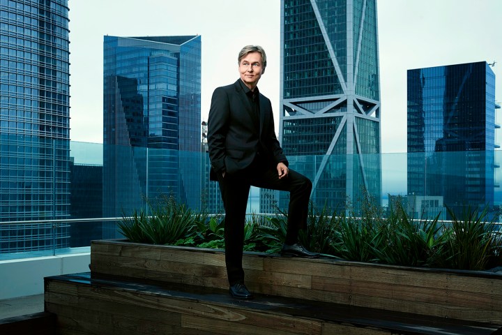 181127_EsaPekkaSalonen_Shot2_0222-copy-(c)-SFS_Andrew-Eccles