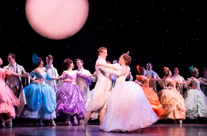 2018-19Cinderella0311r