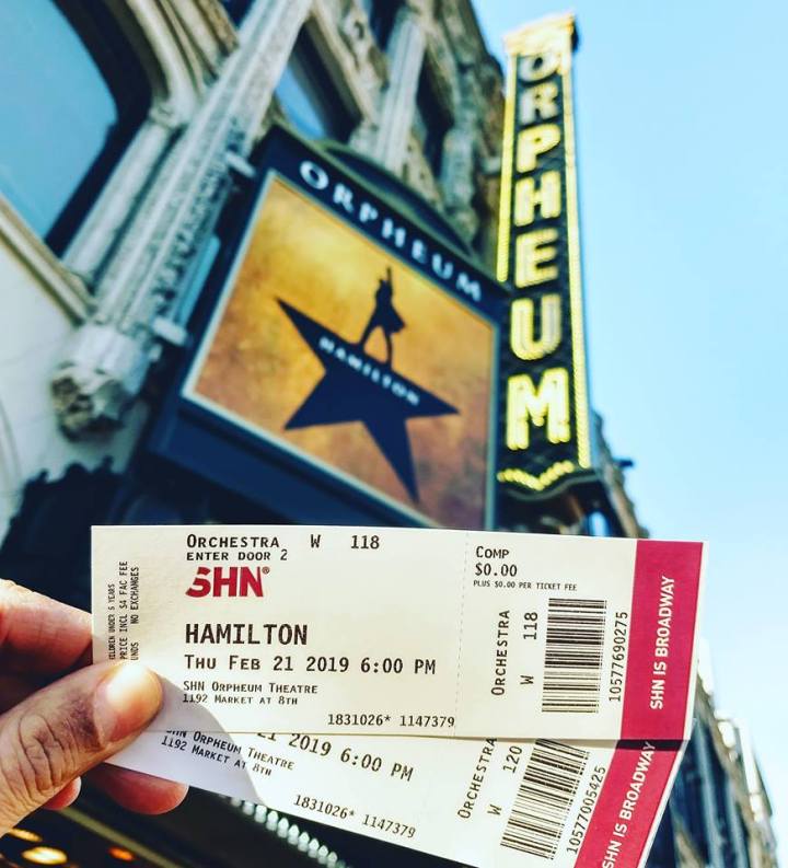 52303887_10155790188631036_8875843400889270272_n