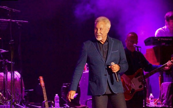 TomJones8