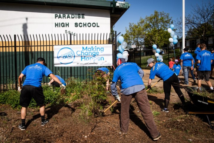 ComcastCaresParadise_008