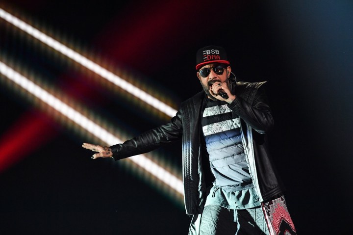 67796380_10156578666212406_676193118436982784_o