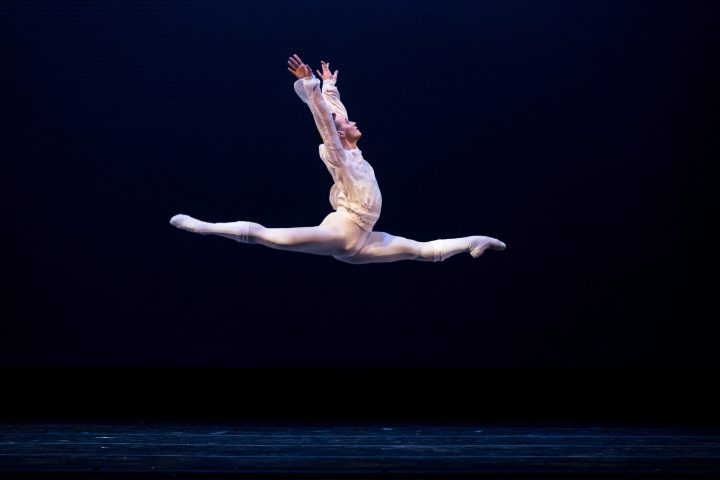 Smuin Dance Xmas Ballet